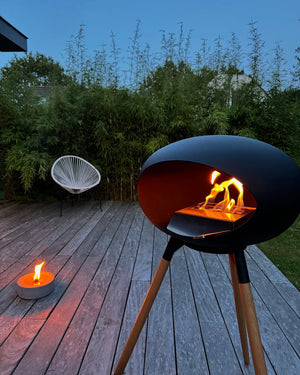 Get cozy with a Le Feu fireplace, perfect to warm up fall evenings with real flame ambiance.